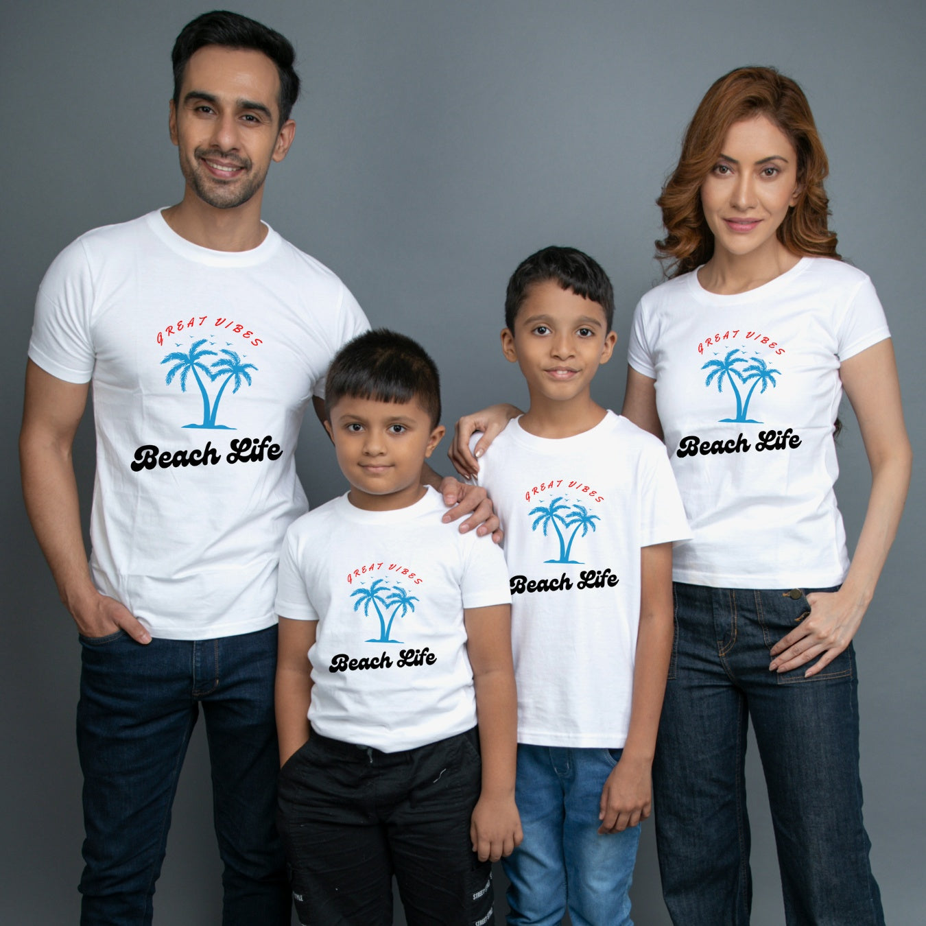 Family t shirts set of 4 Mom Dad Two Sons in White Colour - Beach Life Variant