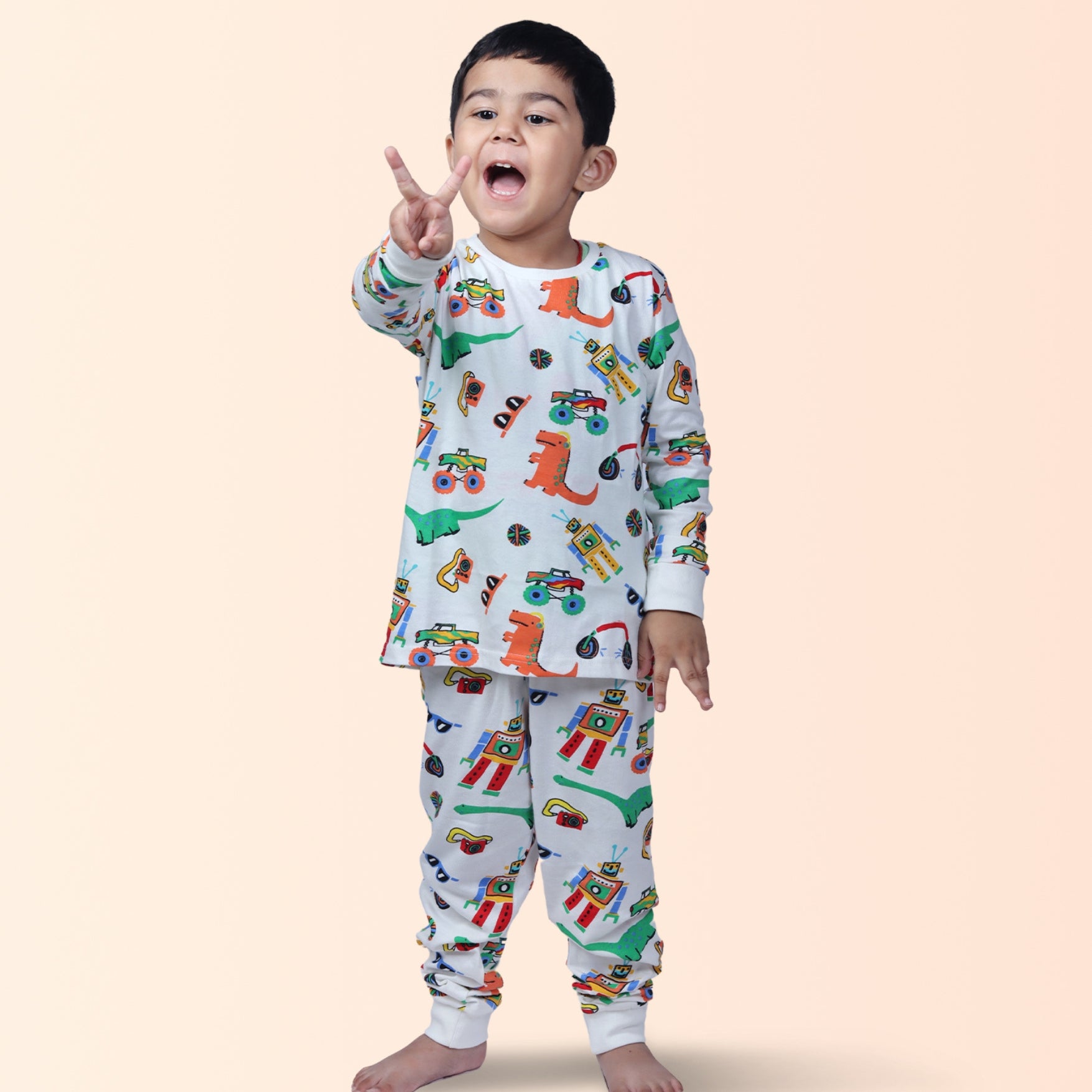 Full Sleeve Night Suit For Boy In White Colour - Robots & Toys