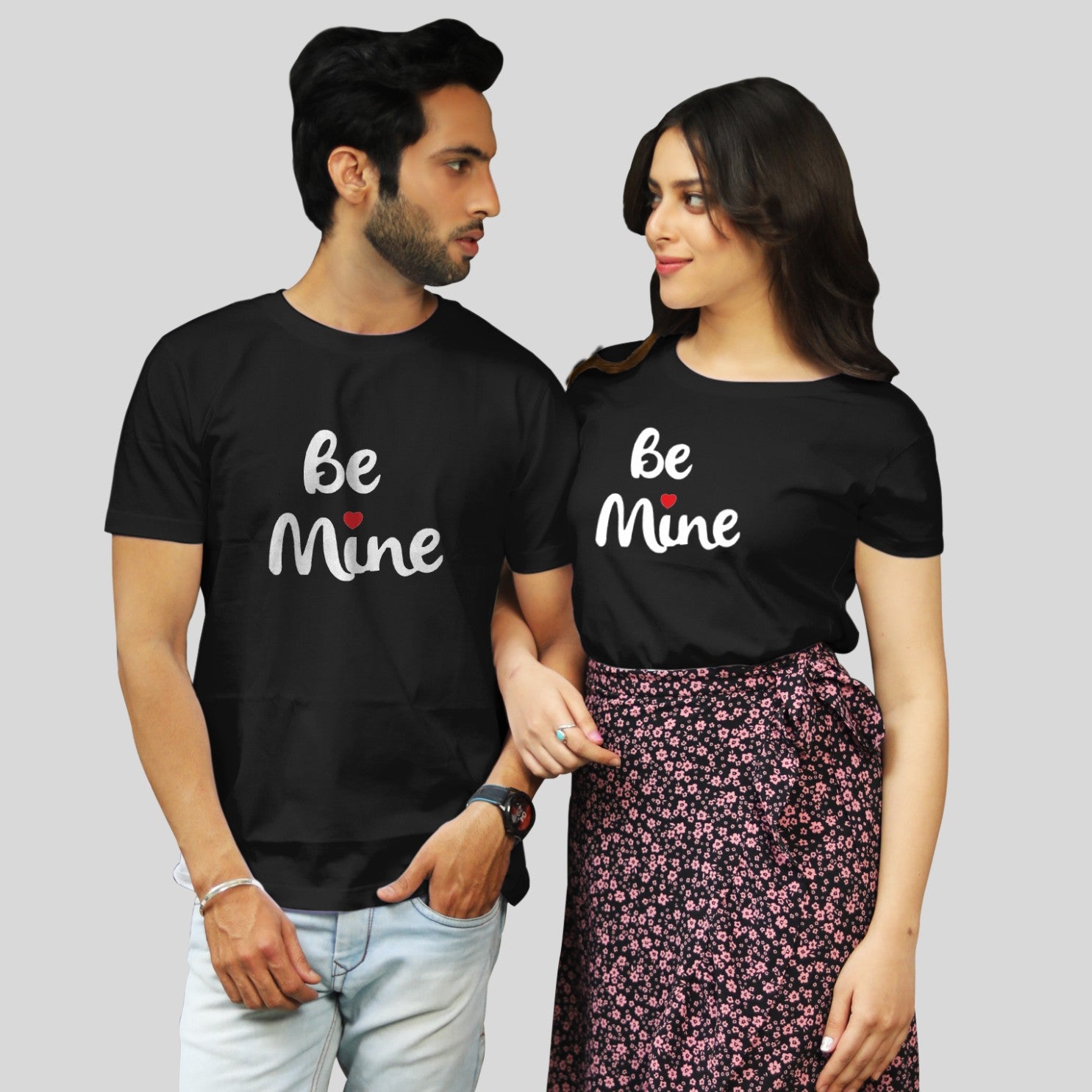 Couple T Shirt In Black Colour - Be Mine Variant