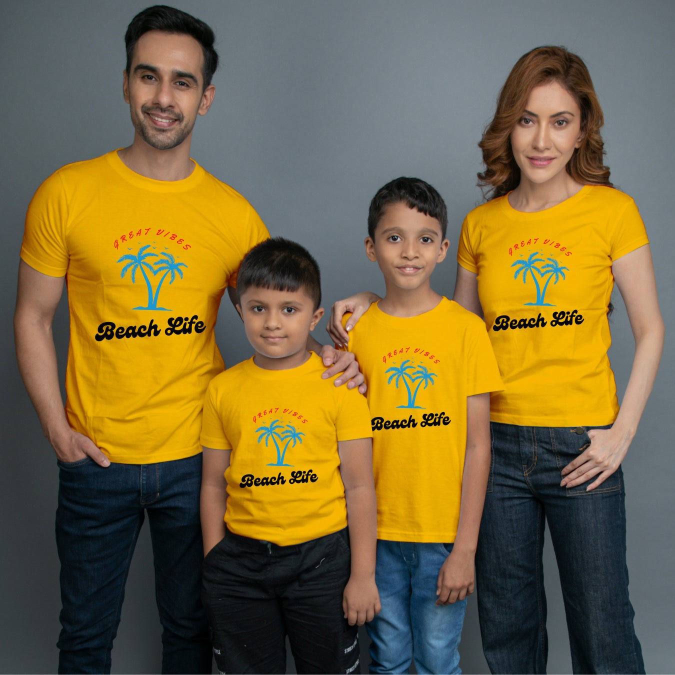 Family t shirts set of 4 Mom Dad Two Sons in Yellow Colour - Beach Life Variant